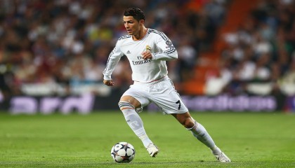 开yun体育-德甲关键扑救多次救主，比赛精彩片段频繁出现，德甲对抗