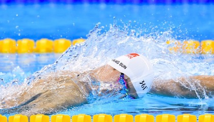 开云体育充值-科技突破：虚拟现实结合AR互动刷新观赛体验，vr虚拟现实竞赛