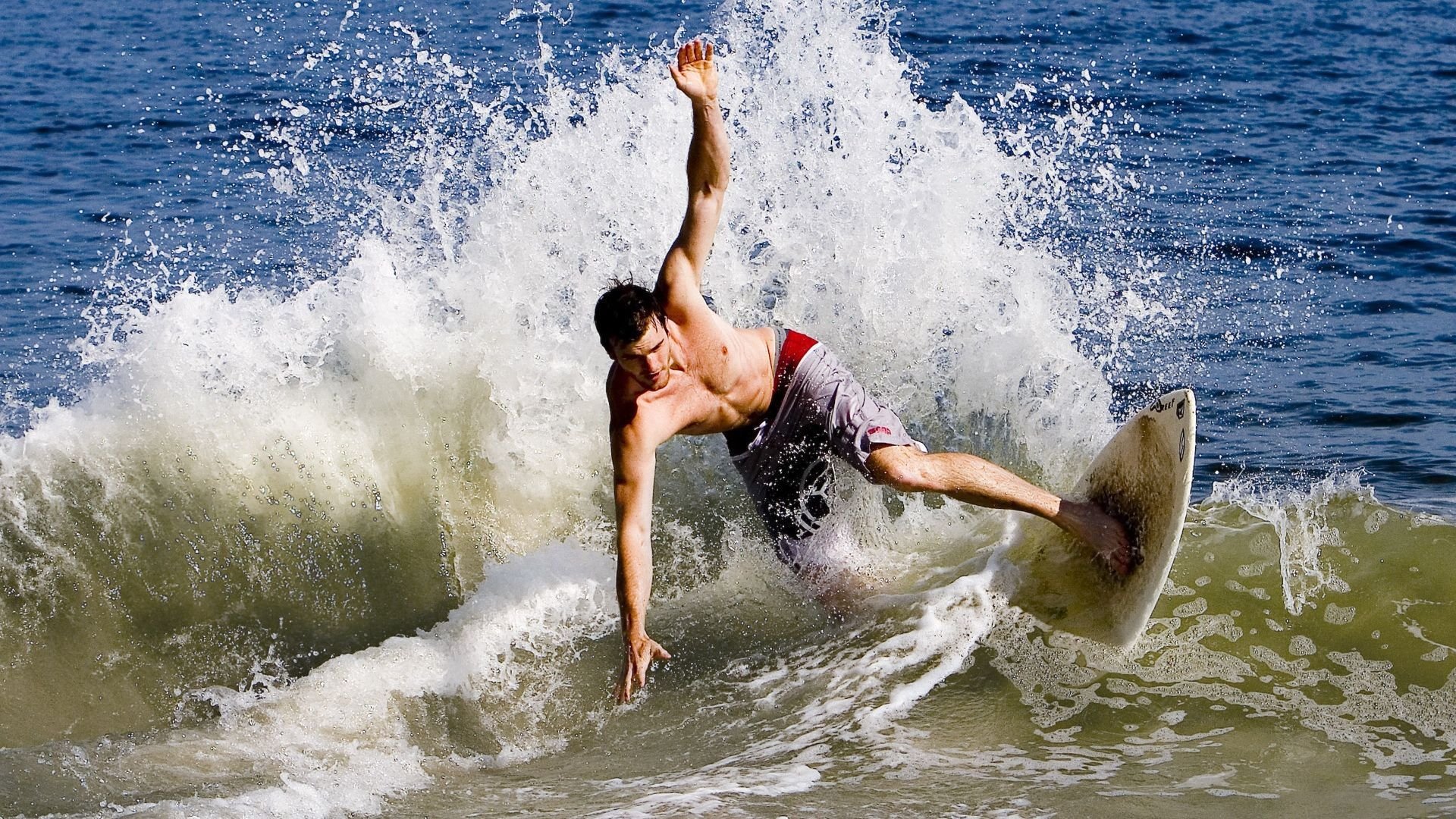 大逆转戏码：从落后到逆转的奇迹现场大盘点，游戏大逆转